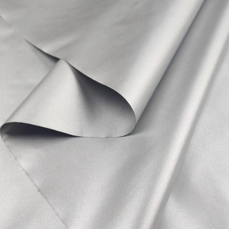 UV-Blocking Black Silver-Coate – Sewing Lab recenzja i cena